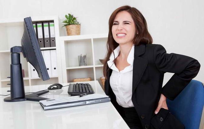 Rückenschmerzen aufgrund einer thorakalen Osteochondrose